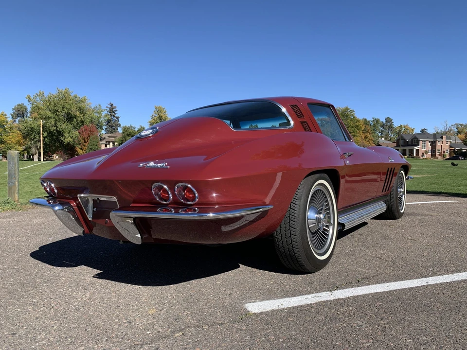 1965 Chevrolet Corvette C2 - Image 10 of 31