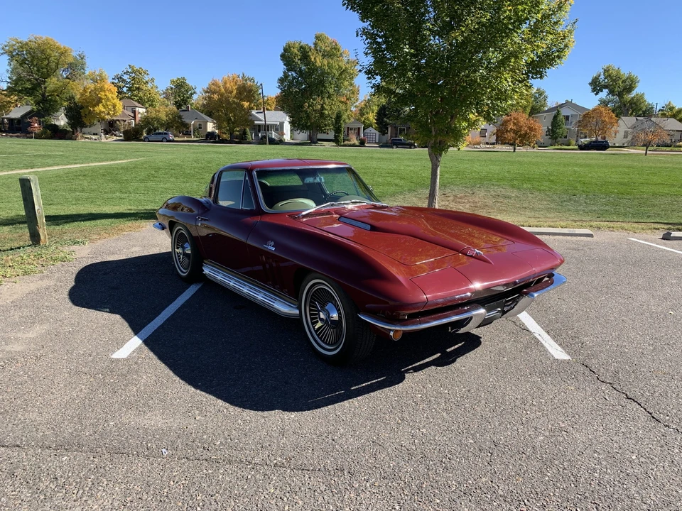 1965 Chevrolet Corvette C2 - Image 15 of 31
