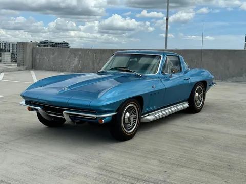 1965 Chevrolet Corvette C2 - Image 3 of 31