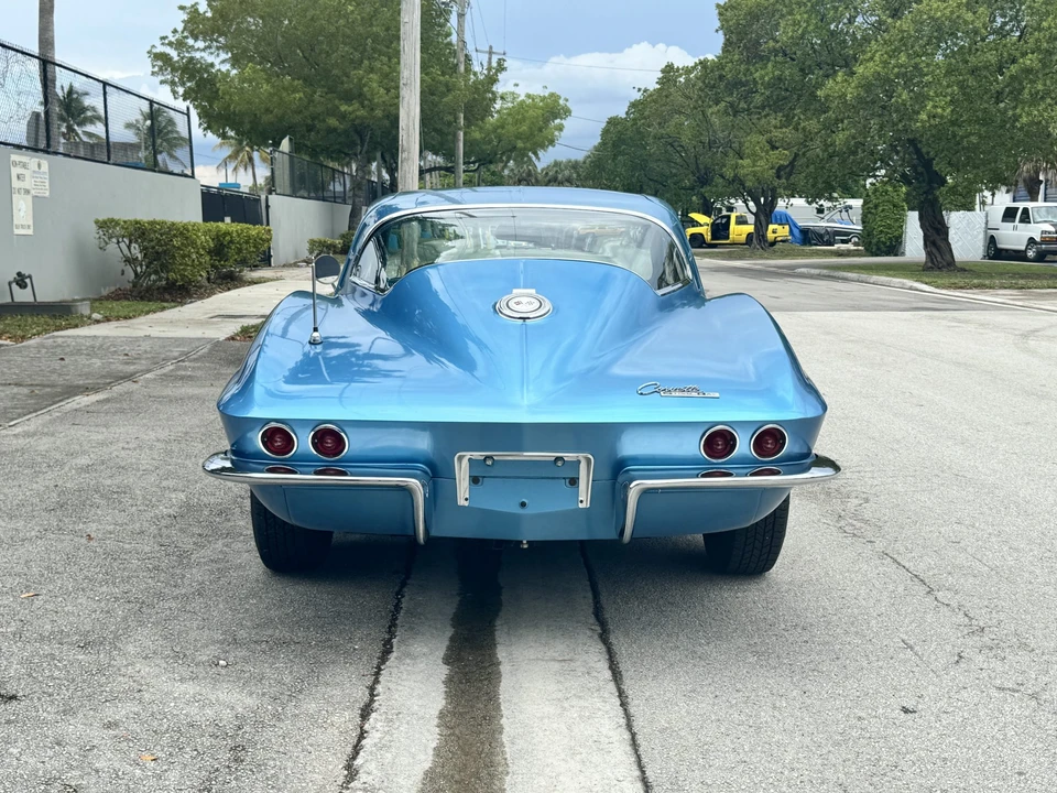 1965 Chevrolet Corvette C2 - Image 18 of 31