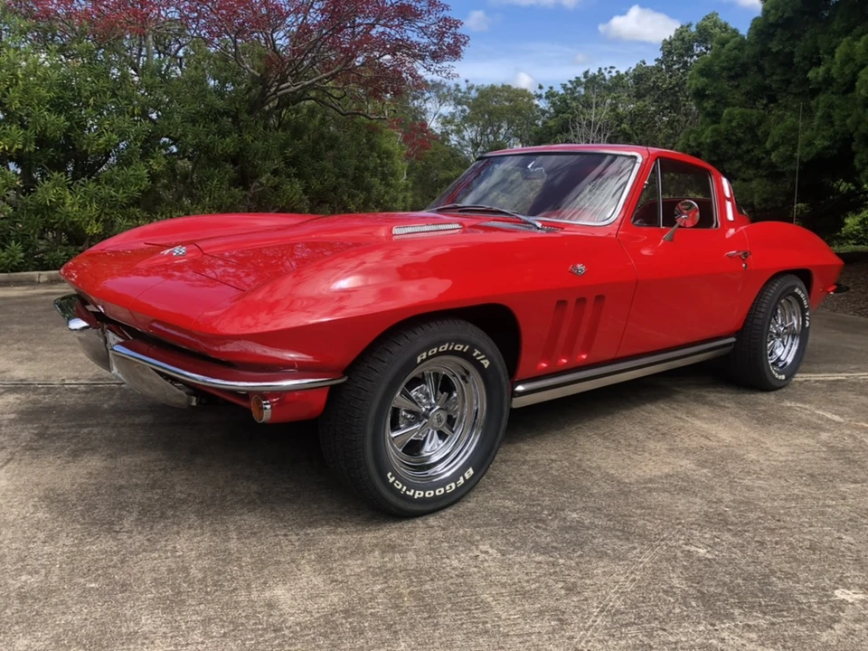1965 Chevrolet Corvette C2 - Image 8 of 31