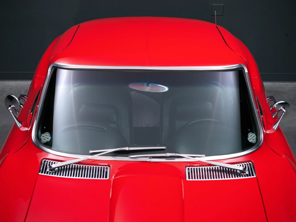 1965 Chevrolet Corvette C2 - Image 22 of 31