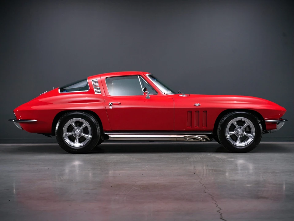 1965 Chevrolet Corvette C2 - Image 14 of 31