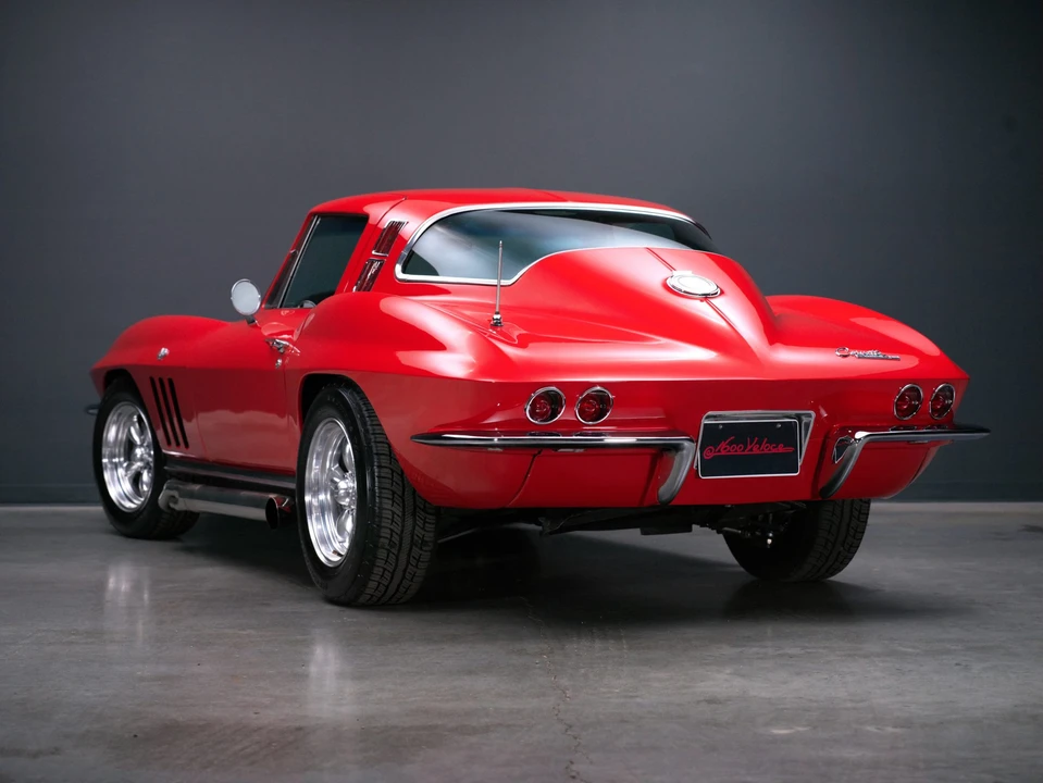 1965 Chevrolet Corvette C2 - Image 7 of 31