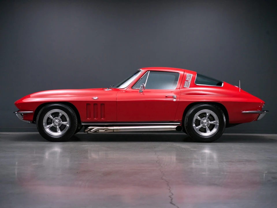 1965 Chevrolet Corvette C2 - Image 5 of 31