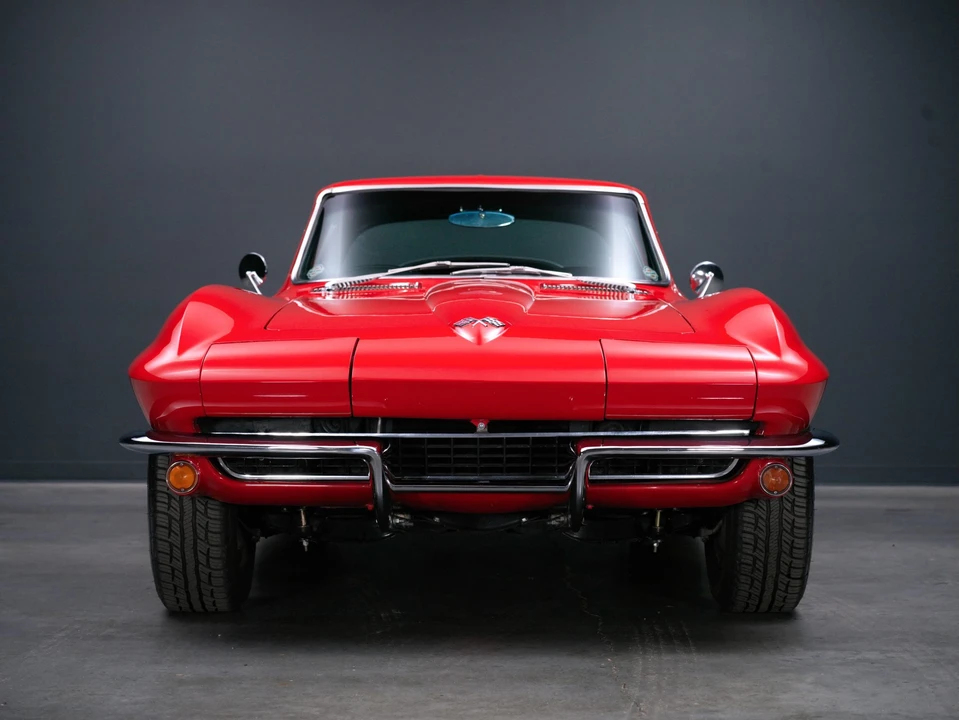 1965 Chevrolet Corvette C2 - Image 18 of 31