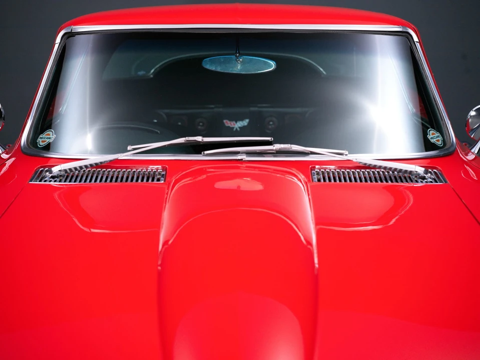 1965 Chevrolet Corvette C2 - Image 23 of 31