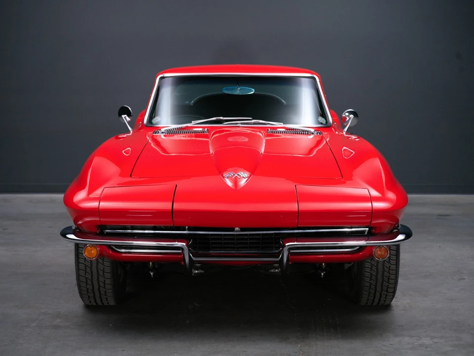 1965 Chevrolet Corvette C2 - Image 17 of 31