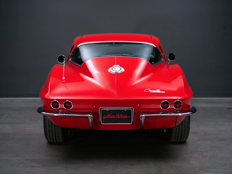 1965 Chevrolet Corvette C2 - Image 8 of 31