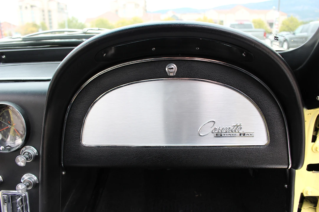 1965 Chevrolet Corvette C2 - Image 29 of 31
