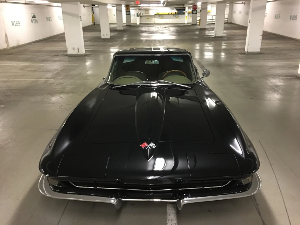 1965 Chevrolet Corvette C2 - Image 10 of 31