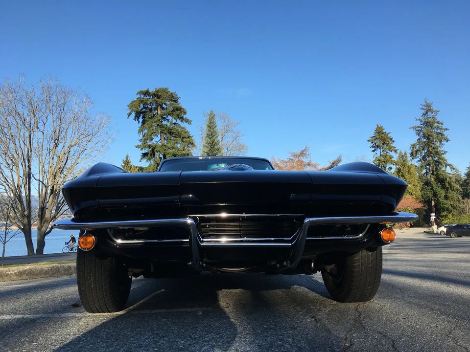 1965 Chevrolet Corvette C2 - Image 11 of 31