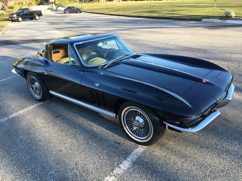 1965 Chevrolet Corvette C2 - Image 7 of 31