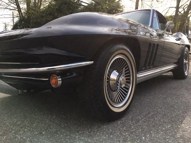 1965 Chevrolet Corvette C2 - Image 27 of 31