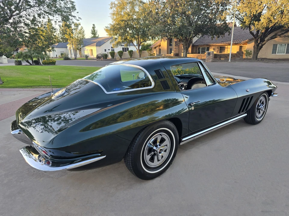 1965 Chevrolet Corvette C2 - Image 11 of 31