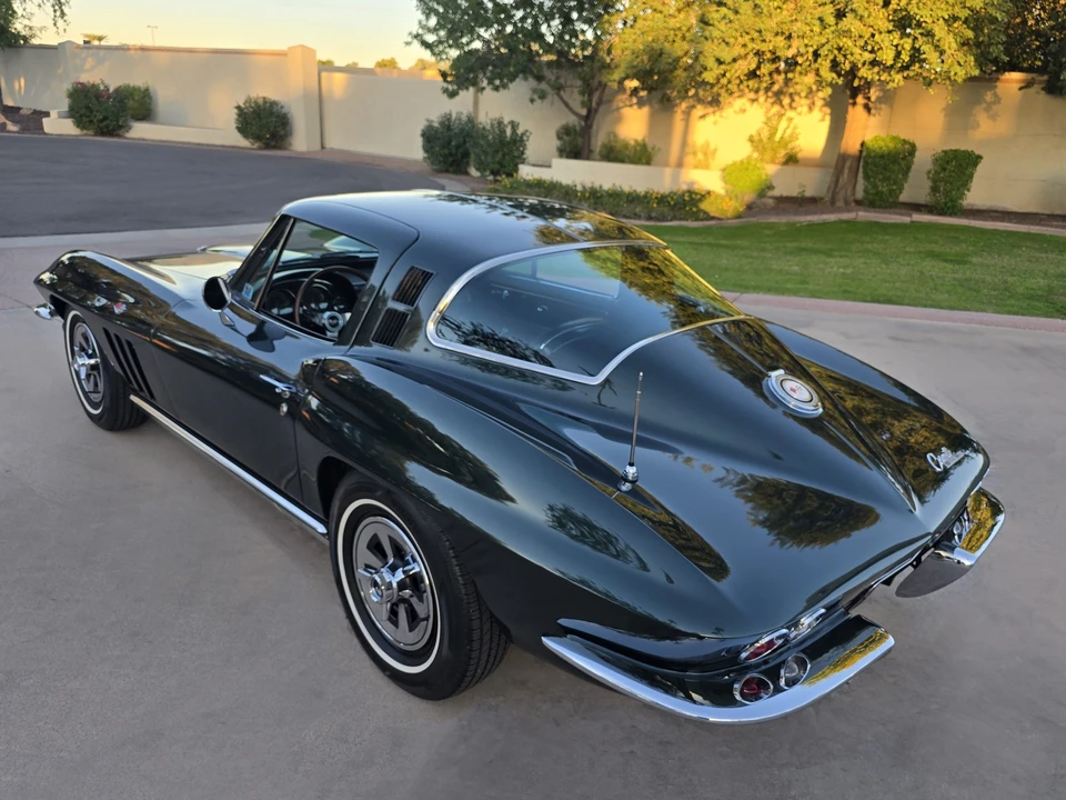 1965 Chevrolet Corvette C2 - Image 9 of 31