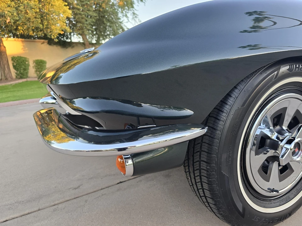 1965 Chevrolet Corvette C2 - Image 15 of 31