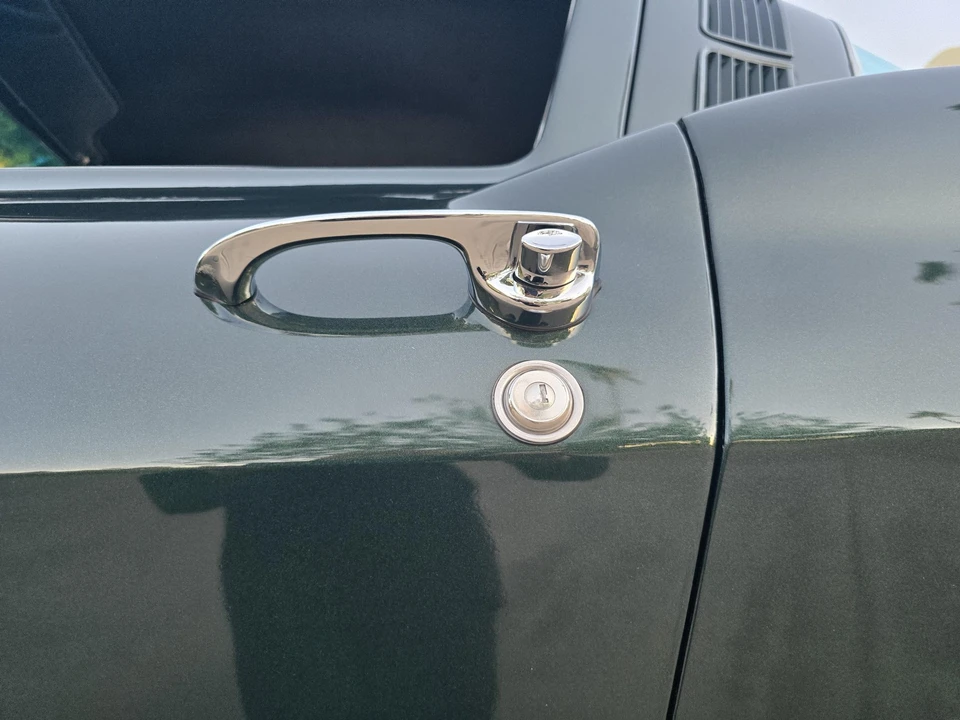 1965 Chevrolet Corvette C2 - Image 24 of 31