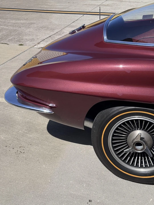 1965 Chevrolet Corvette C2 - Image 23 of 31
