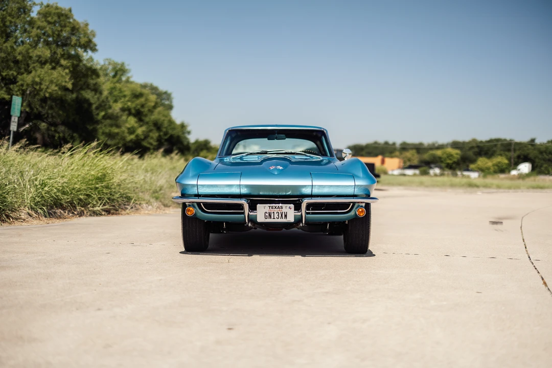 1965 Chevrolet Corvette C2 - Image 7 of 31