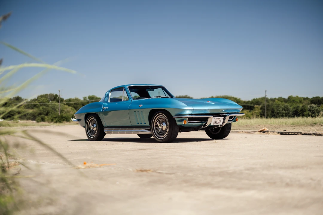 1965 Chevrolet Corvette C2 - Image 12 of 31