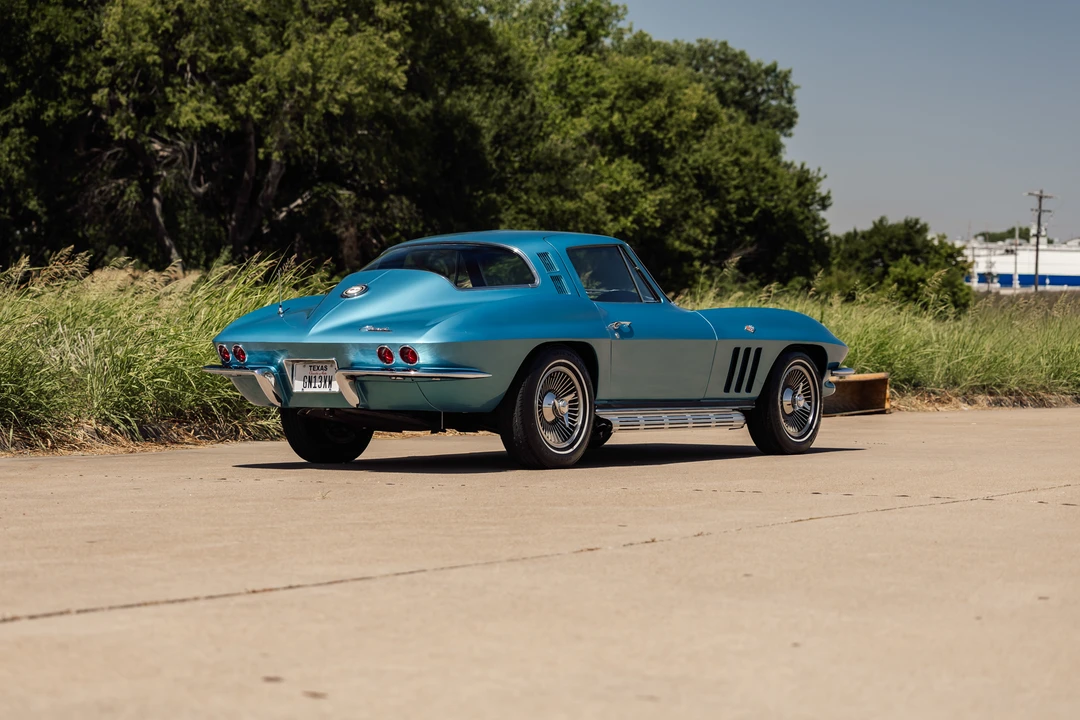 1965 Chevrolet Corvette C2 - Image 16 of 31