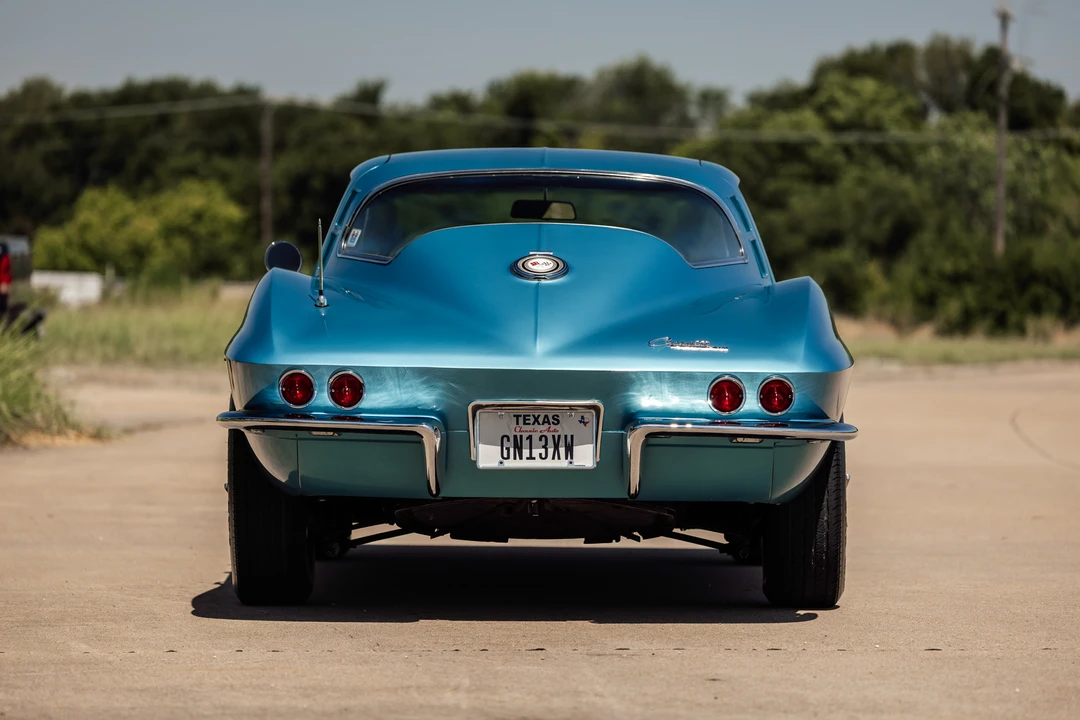 1965 Chevrolet Corvette C2 - Image 18 of 31