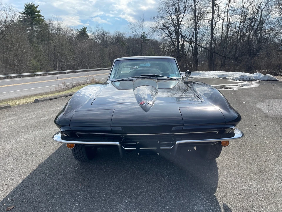1965 Chevrolet Corvette C2 - Image 3 of 31