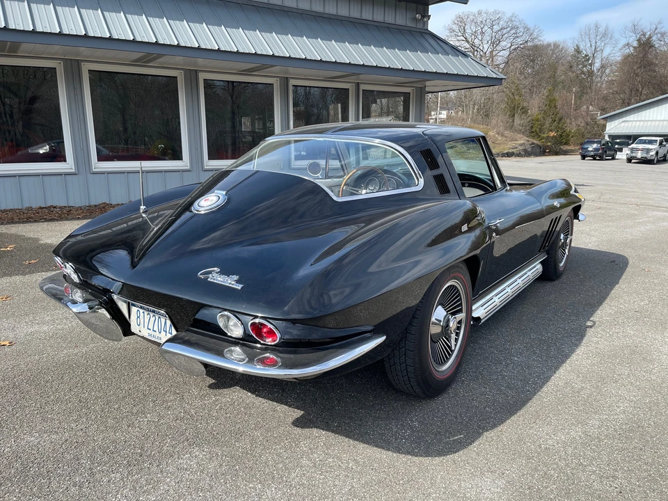 1965 Chevrolet Corvette C2 - Image 14 of 31