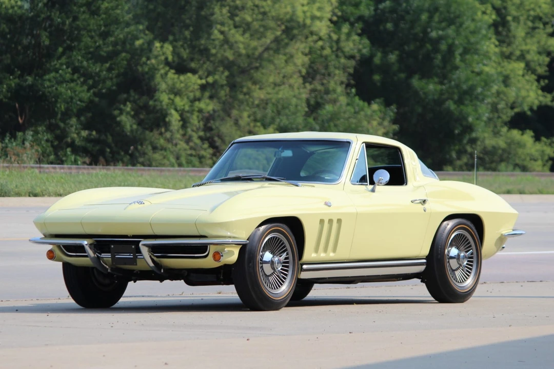1965 Chevrolet Corvette C2 - Image 1 of 31