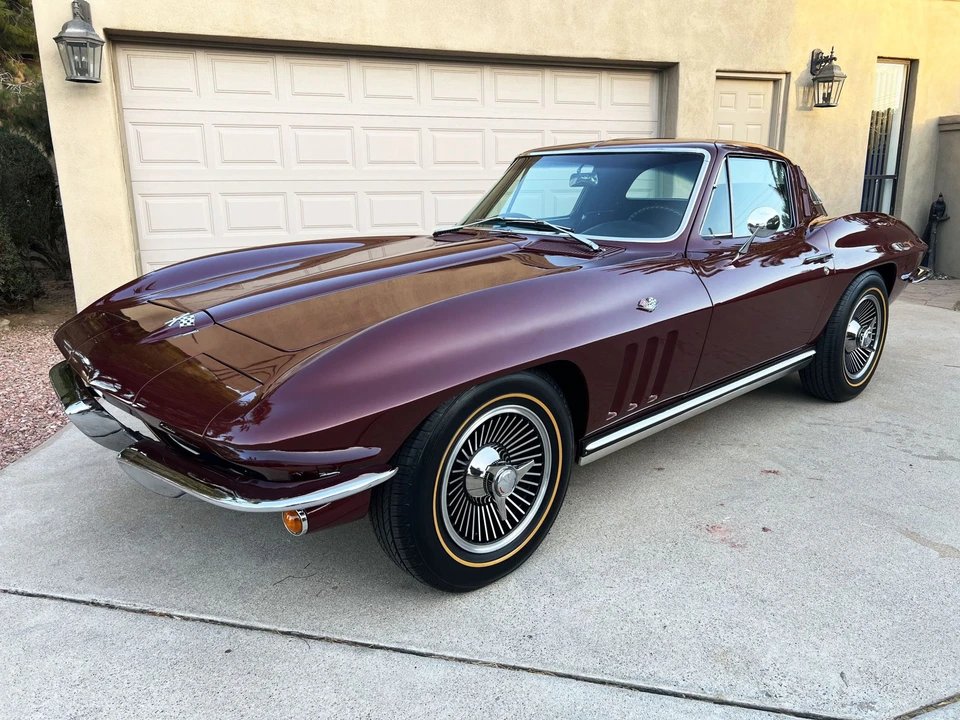 1965 Chevrolet Corvette C2 - Image 16 of 31