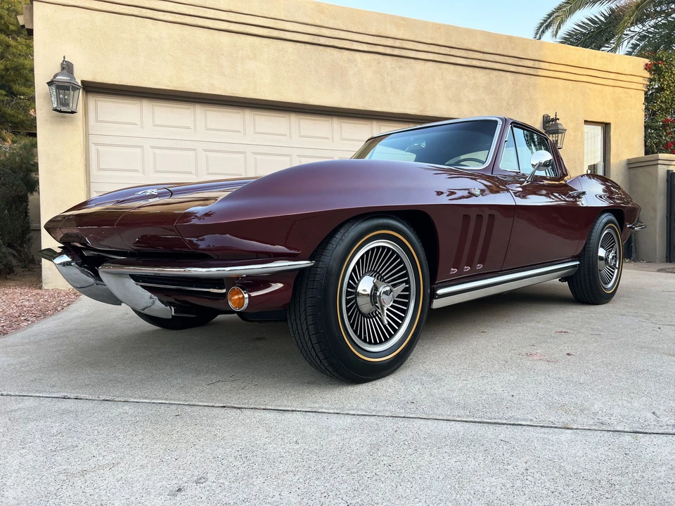 1965 Chevrolet Corvette C2 - Image 14 of 31
