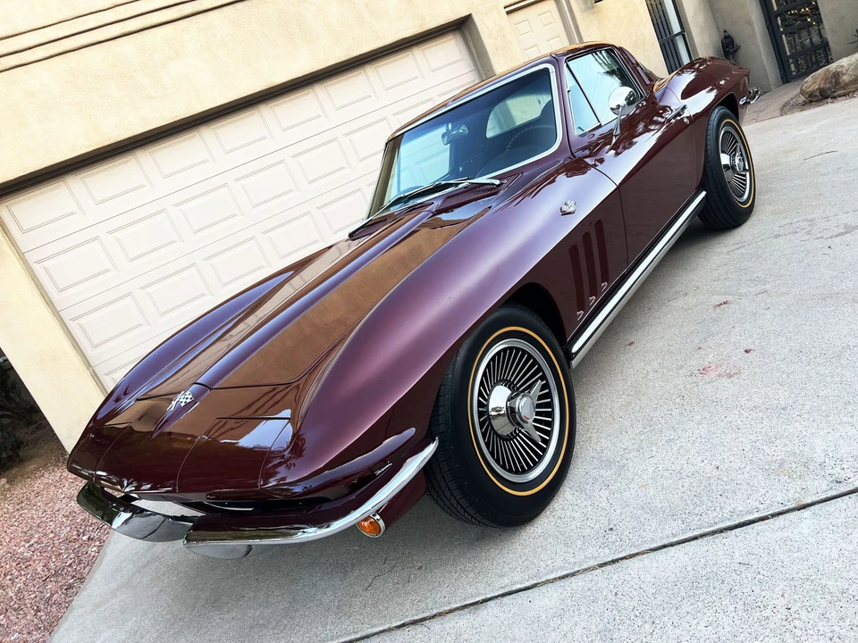 1965 Chevrolet Corvette C2 - Image 15 of 31