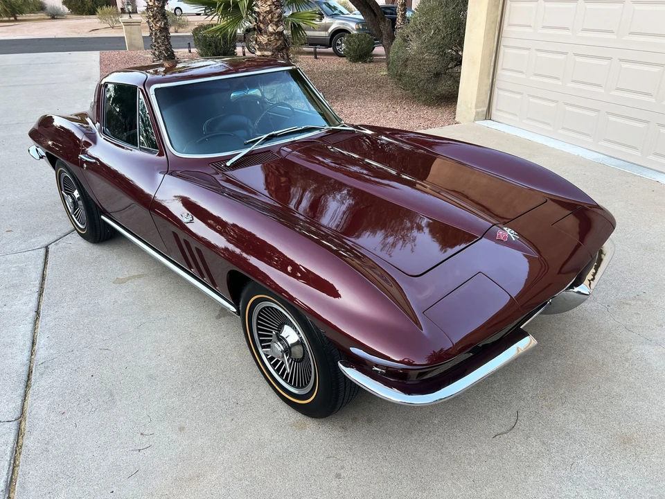 1965 Chevrolet Corvette C2 - Image 2 of 31