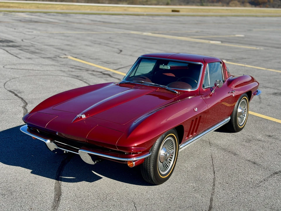 1965 Chevrolet Corvette C2 - Image 8 of 31