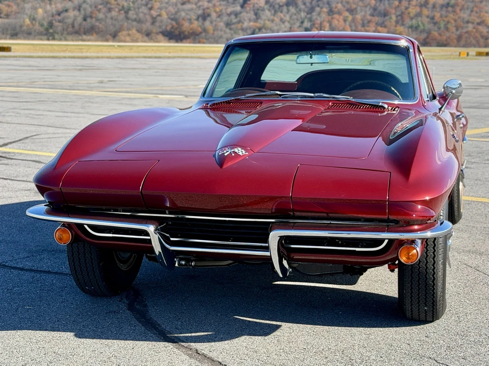 1965 Chevrolet Corvette C2 - Image 7 of 31