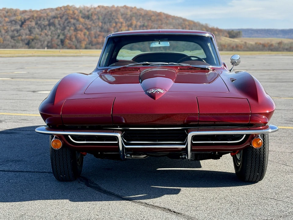 1965 Chevrolet Corvette C2 - Image 4 of 31
