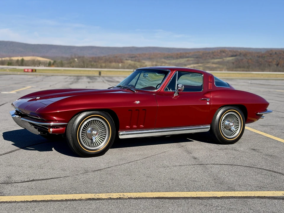 1965 Chevrolet Corvette C2 - Image 12 of 31