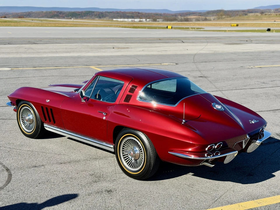 1965 Chevrolet Corvette C2 - Image 16 of 31
