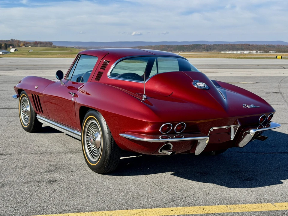 1965 Chevrolet Corvette C2 - Image 17 of 31