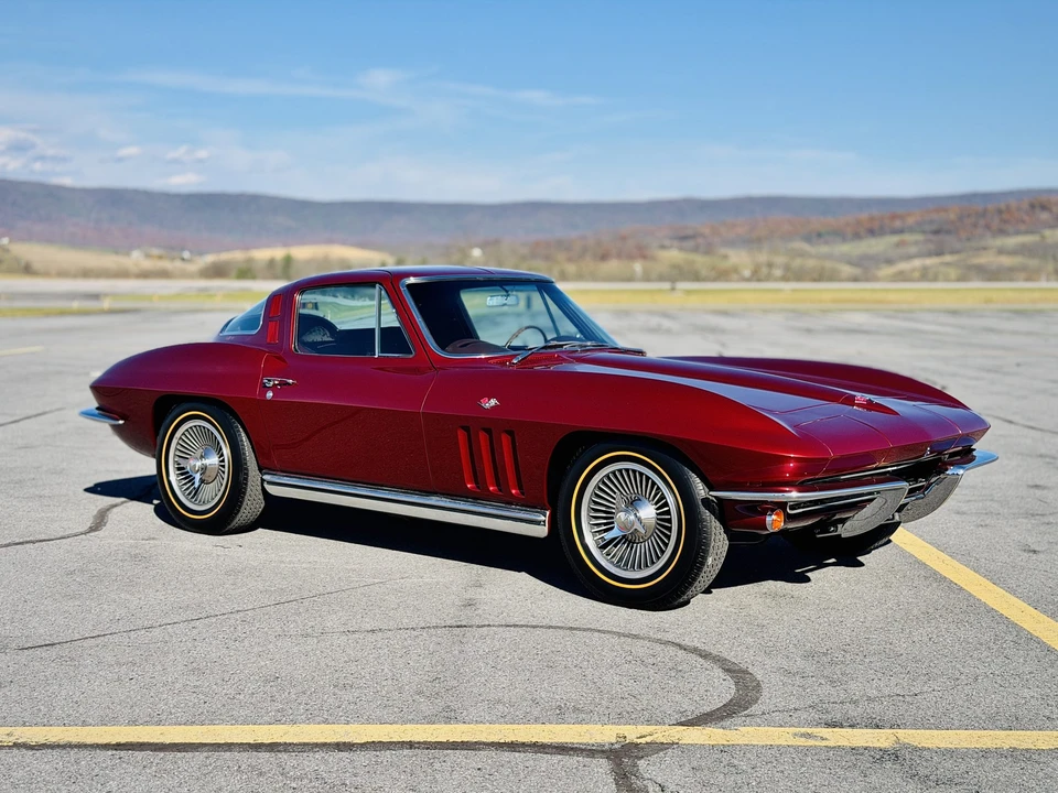 1965 Chevrolet Corvette C2 - Image 29 of 31