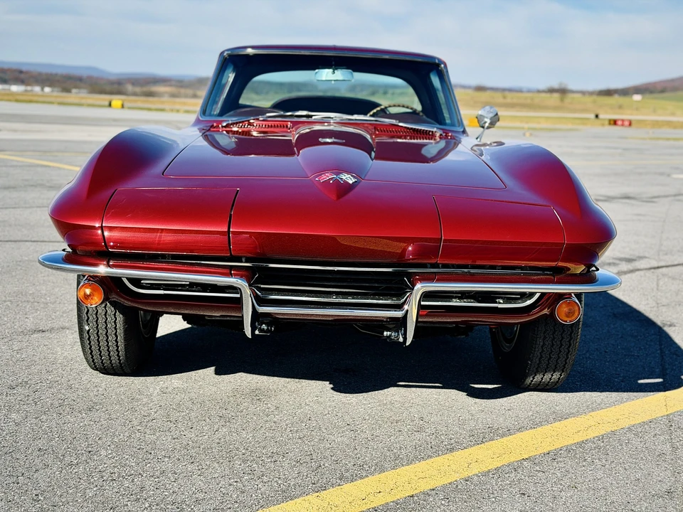 1965 Chevrolet Corvette C2 - Image 3 of 31