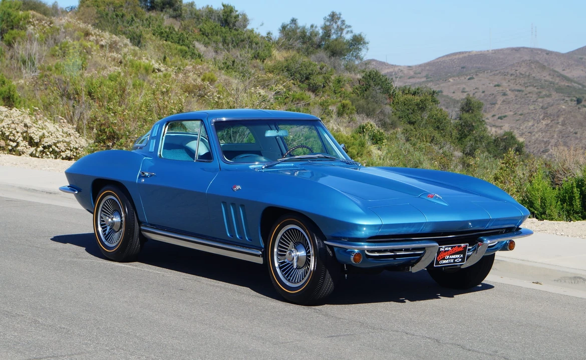 1965 Chevrolet Corvette C2 - Image 11 of 31