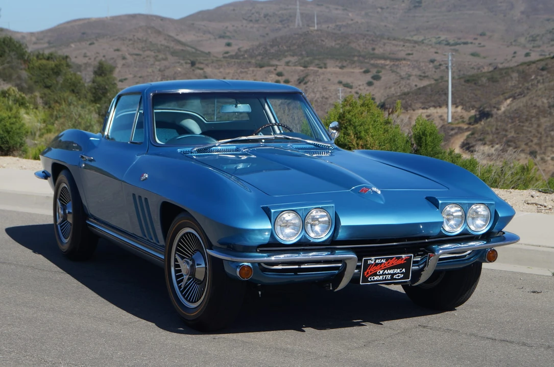 1965 Chevrolet Corvette C2 - Image 7 of 31