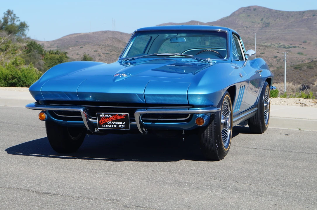 1965 Chevrolet Corvette C2 - Image 4 of 31