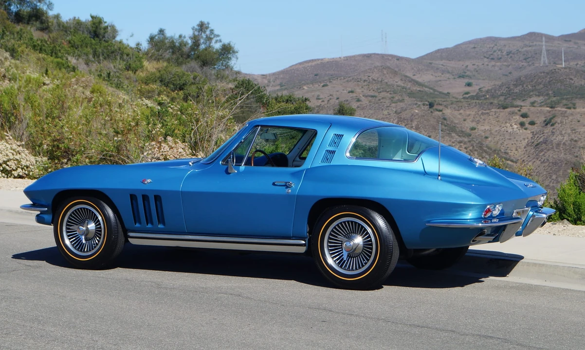1965 Chevrolet Corvette C2 - Image 29 of 31