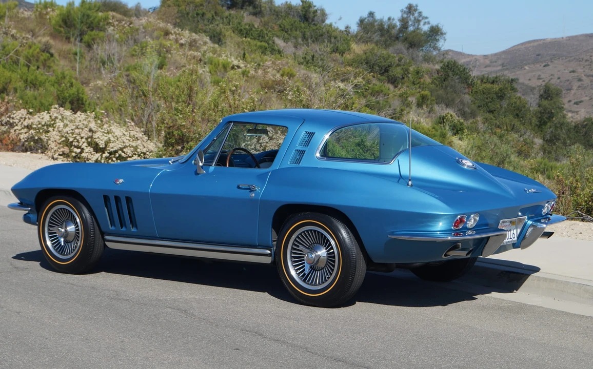 1965 Chevrolet Corvette C2 - Image 27 of 31