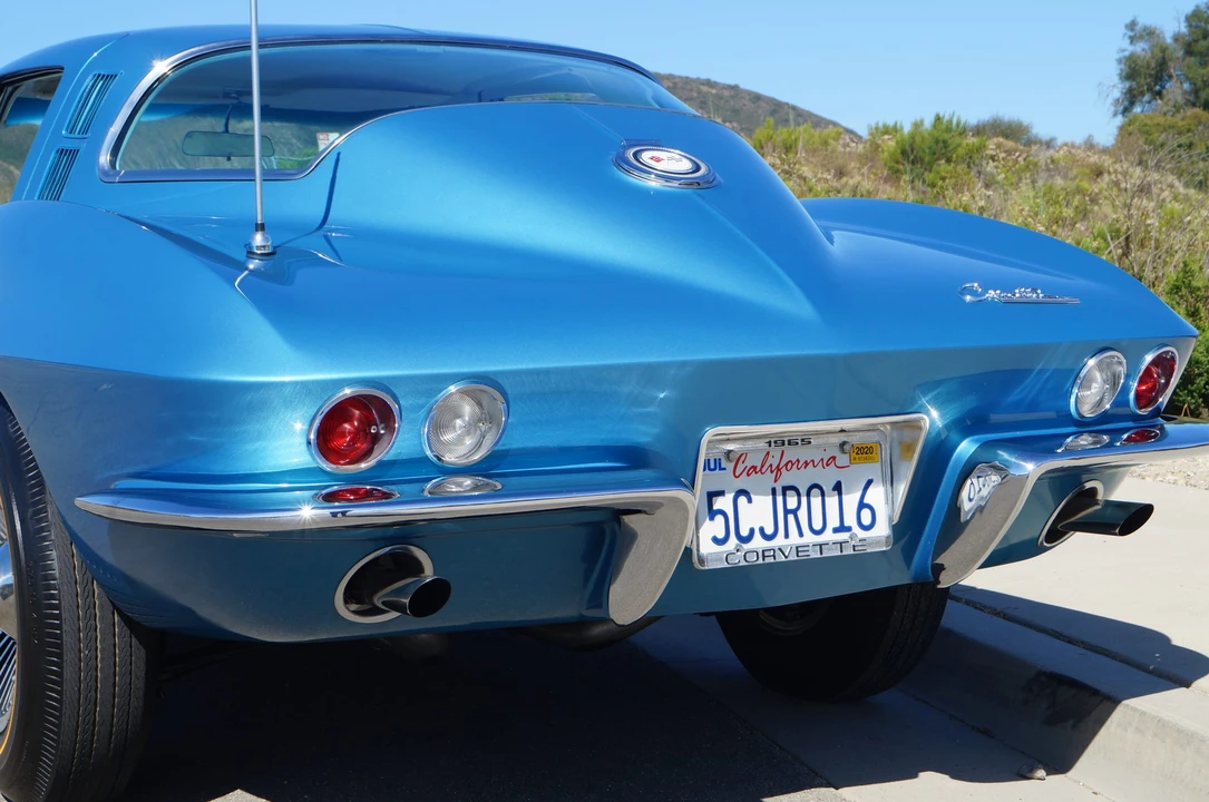 1965 Chevrolet Corvette C2 - Image 31 of 31