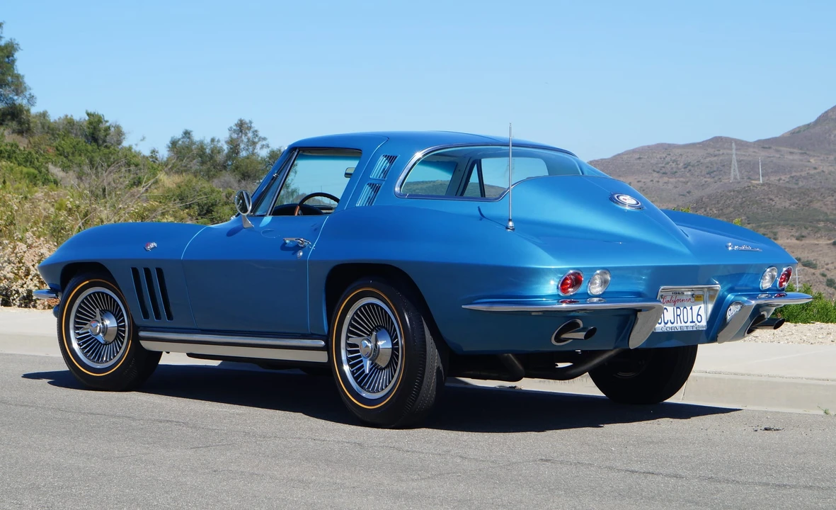 1965 Chevrolet Corvette C2 - Image 26 of 31
