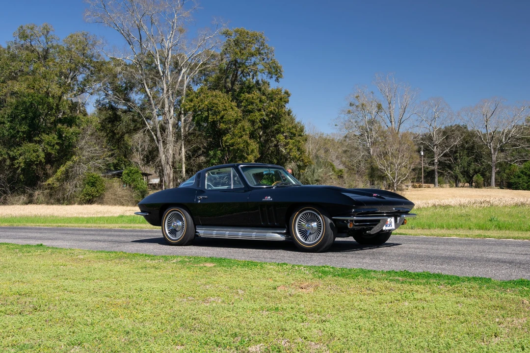 1965 Chevrolet Corvette C2 - Image 16 of 31